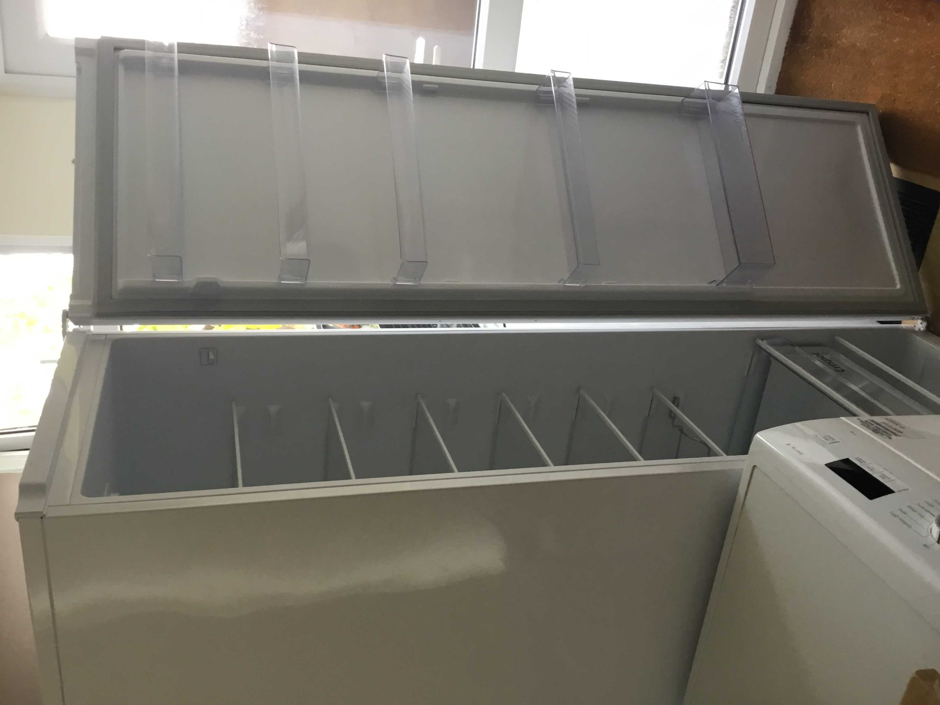 Freecycle: Frost Free Larder Fridge