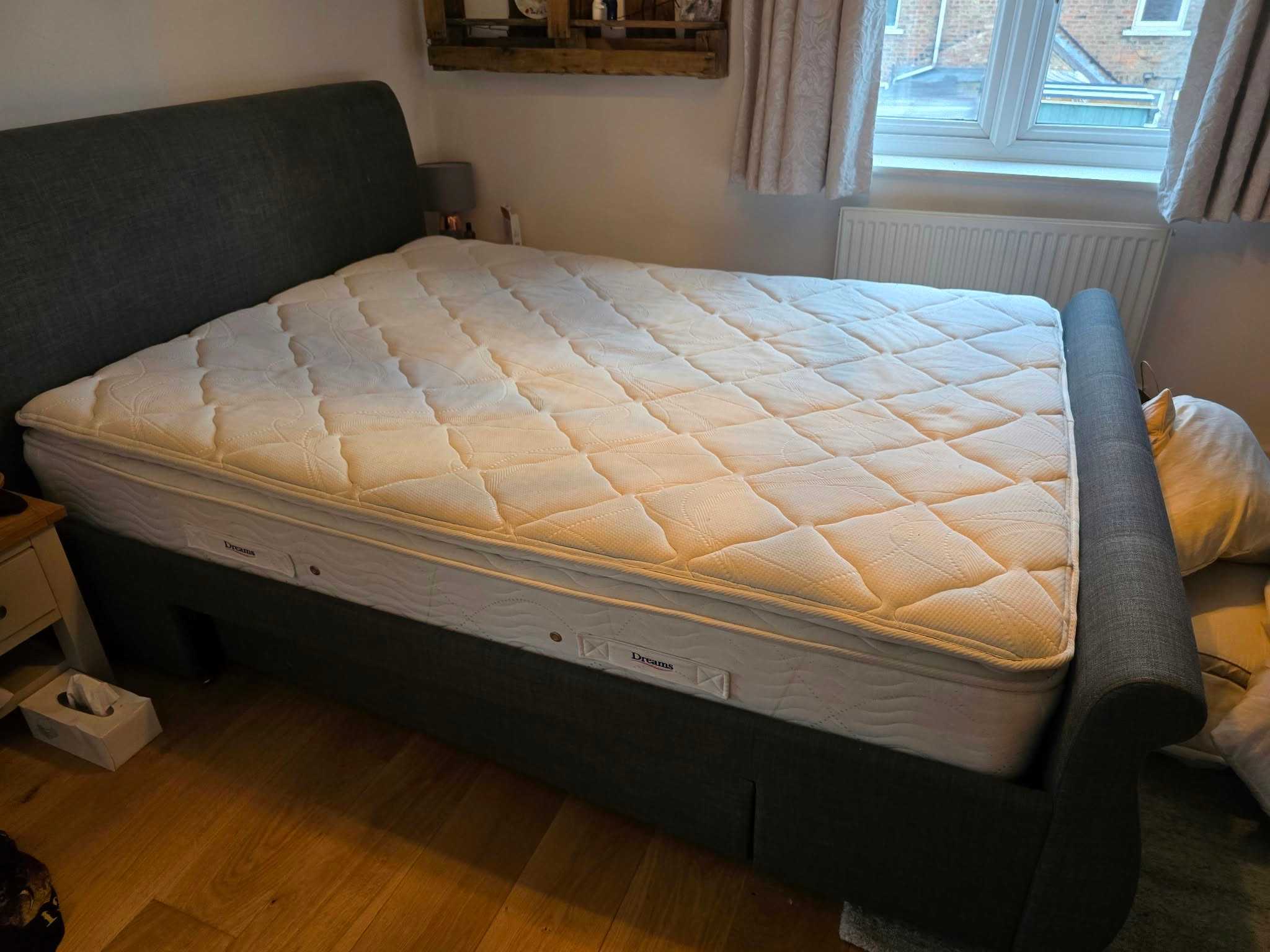 Pending pickup - King Size Mattress (Dreams)