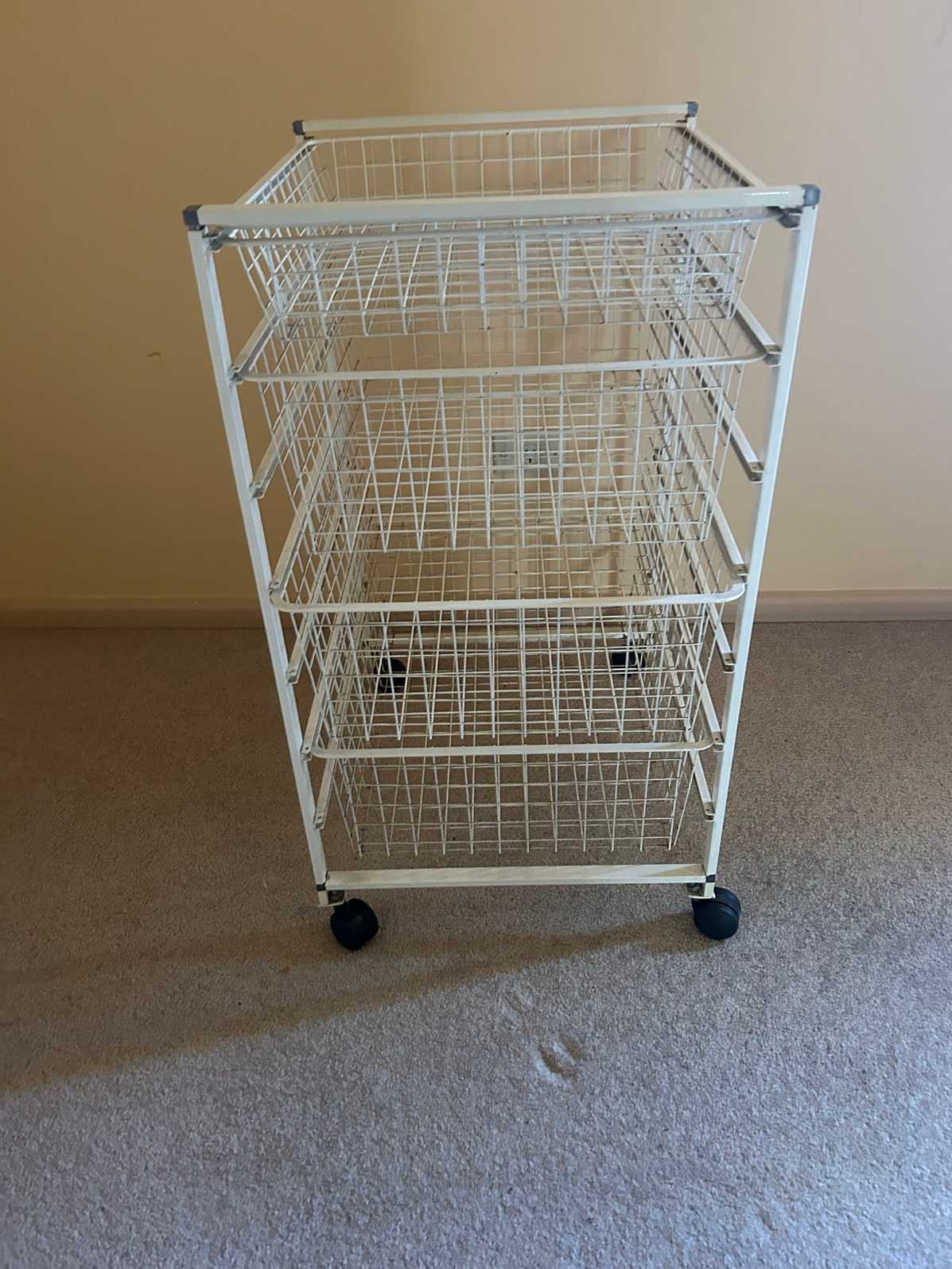 Wire mesh white drawers