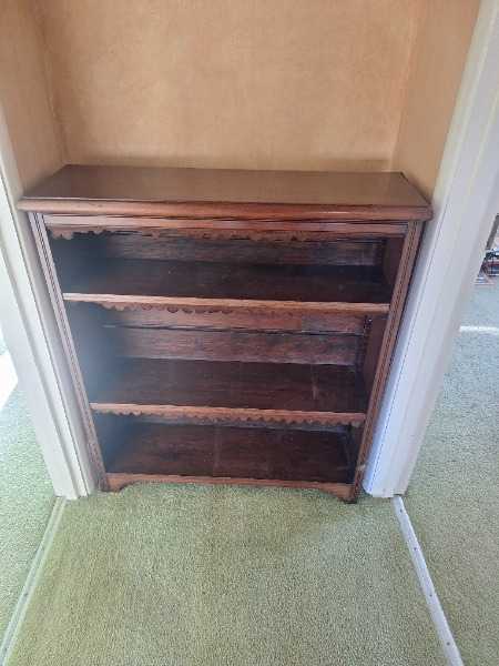 Bookcase- house clearance!-Collections Thurs/Fri/Sat