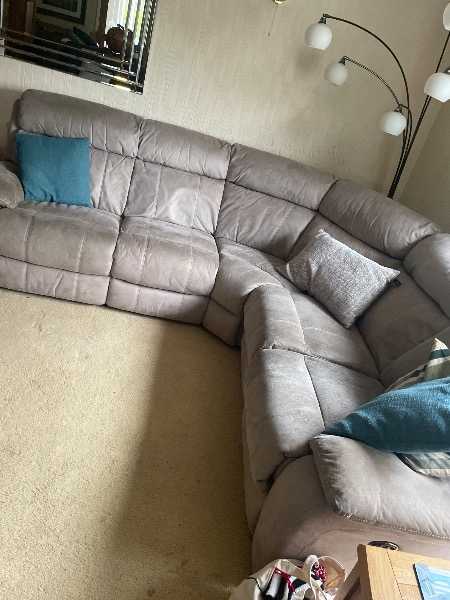 5 Seat Corner Sofa