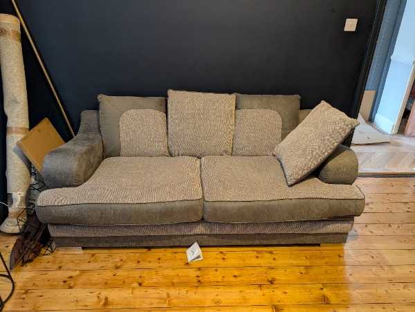 3 seater sofa