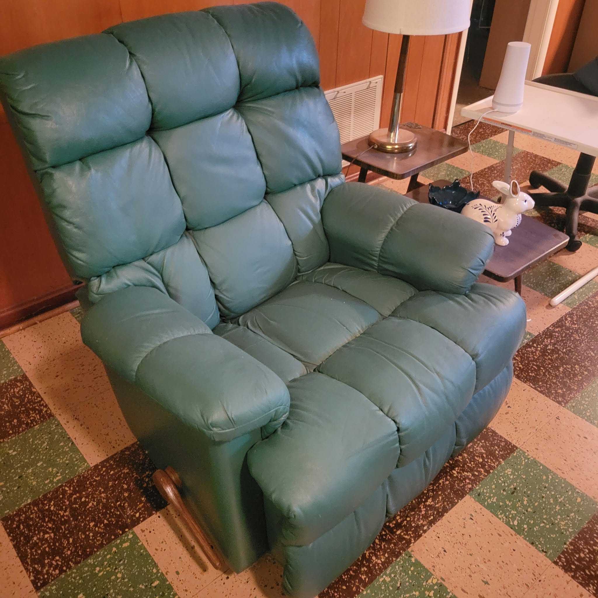 Chair, doesn't recline  36x30x39  ,      chair 40x36x27 and ottoman 32x32 ,   Desk 40x24x30    get it before their gone!