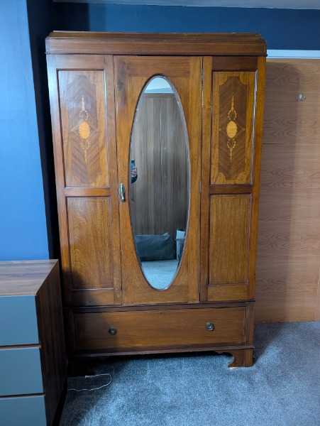 Antique Wardrobe/Hallrobe