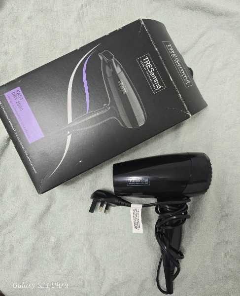Hair Dryer and straightener