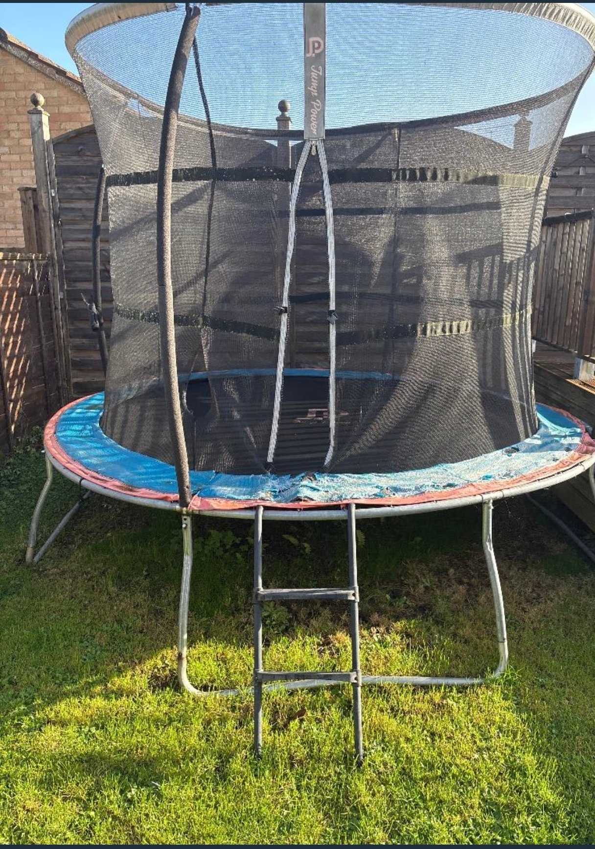 Free Trampoline