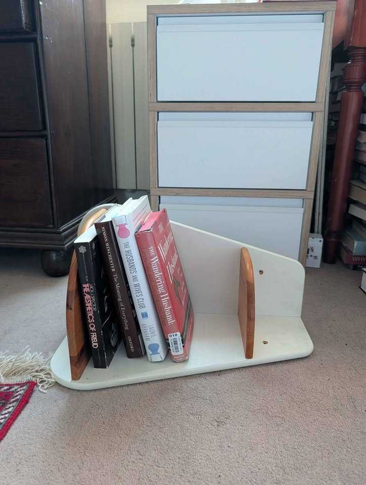 Small tabletop wooden bookshelf
