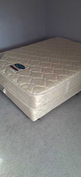 Double bed base and mattress