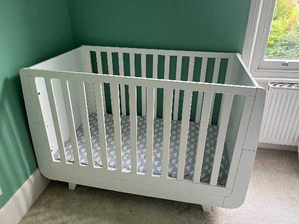SnuzKot cot, mattress and sheets available