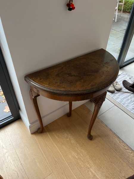 Folding card table/side table