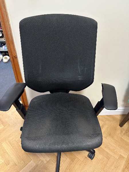 Computer chair