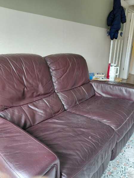 Recliner sofa