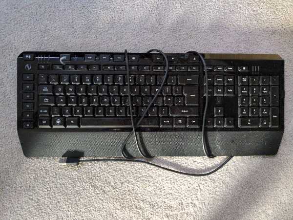 Computer keyboard