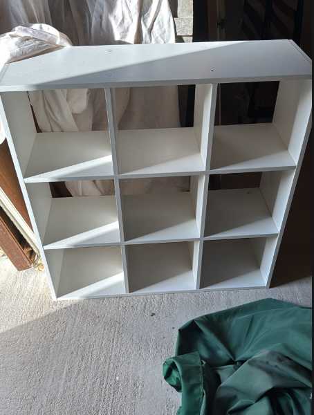 White 9-cube storage unit / bookcase (92 x 92cm) - collect TODAY