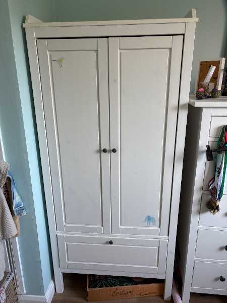 Kids idea wardrobe