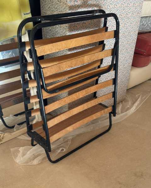 Folding single guest bed + mattress - collect TODAY
