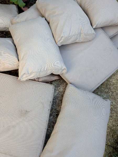 Outdoor sofa cushions