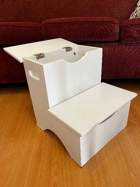 White wooden kids step stool