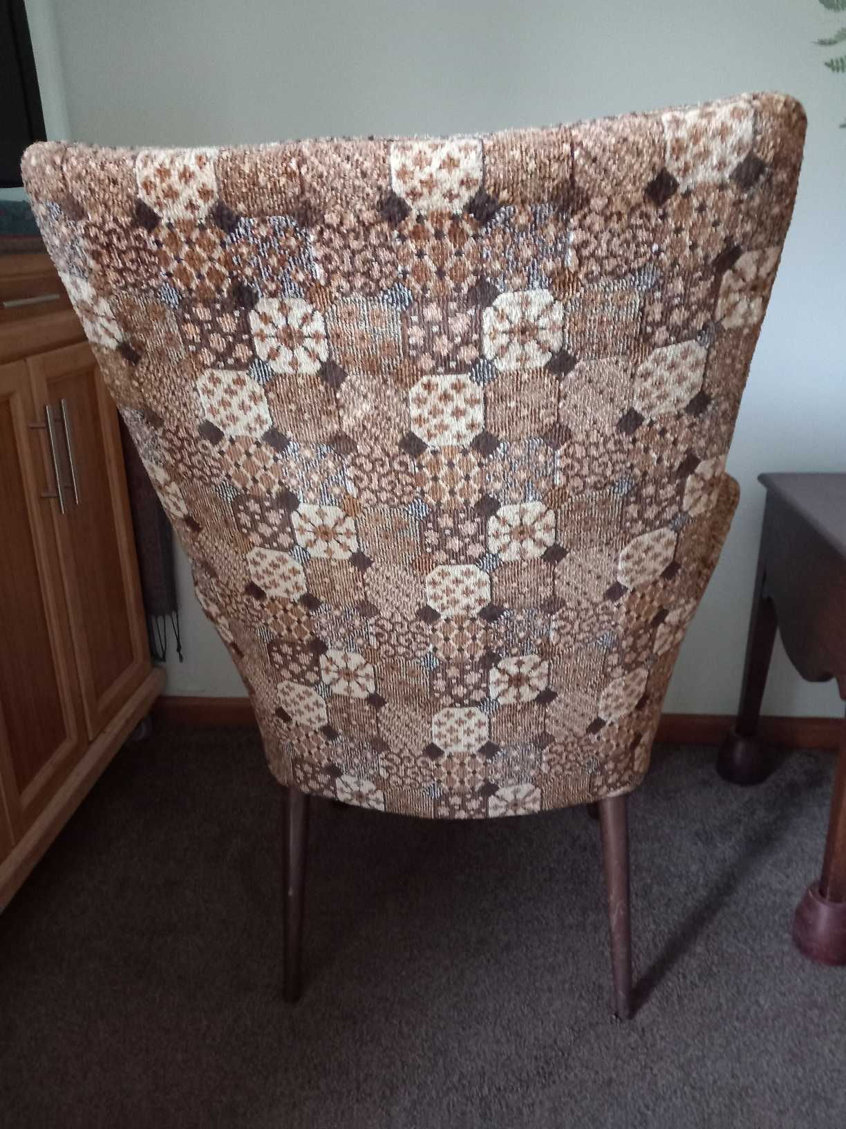 Small armchair, very comfy