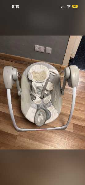 Baby swing chair