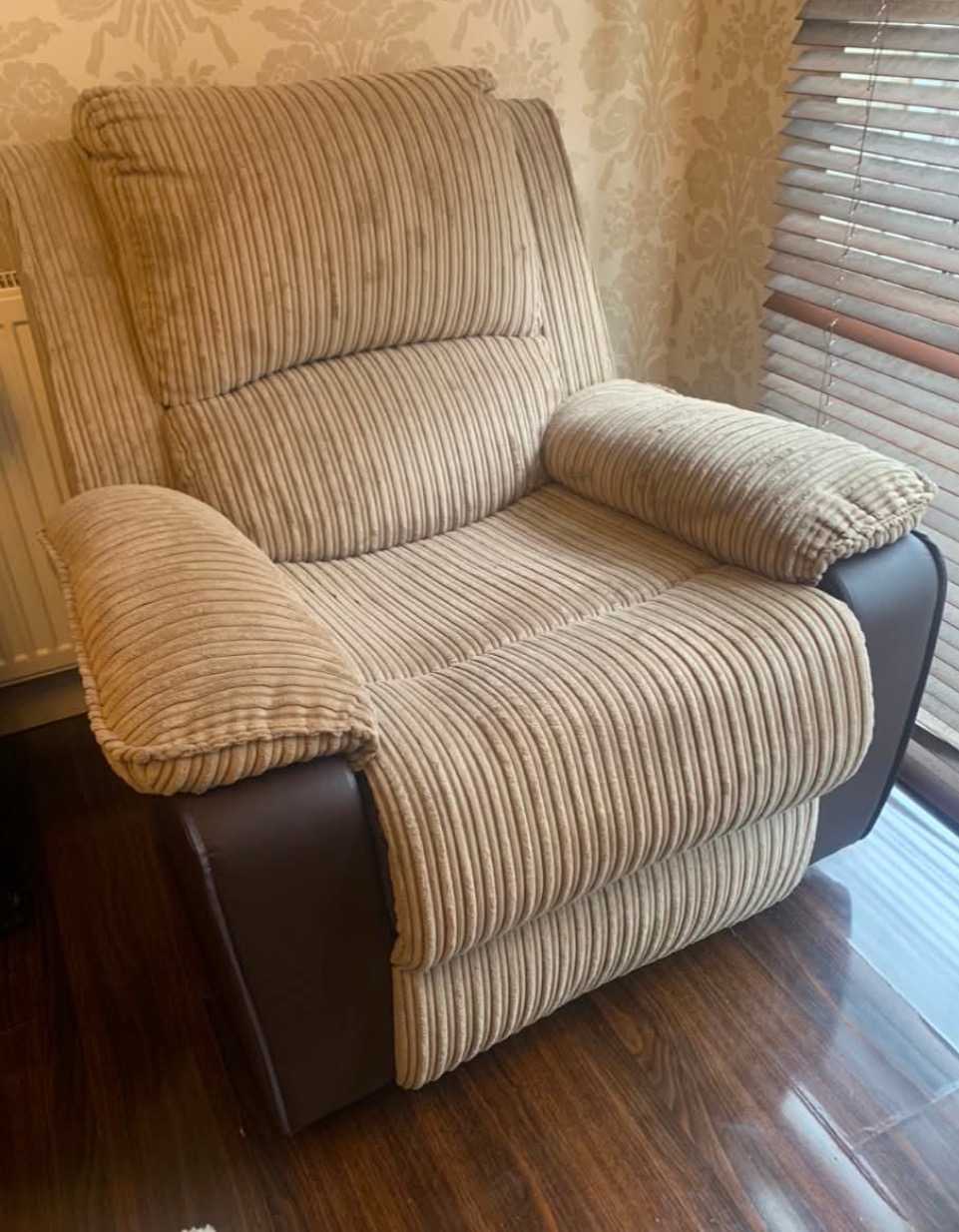 Free armchair