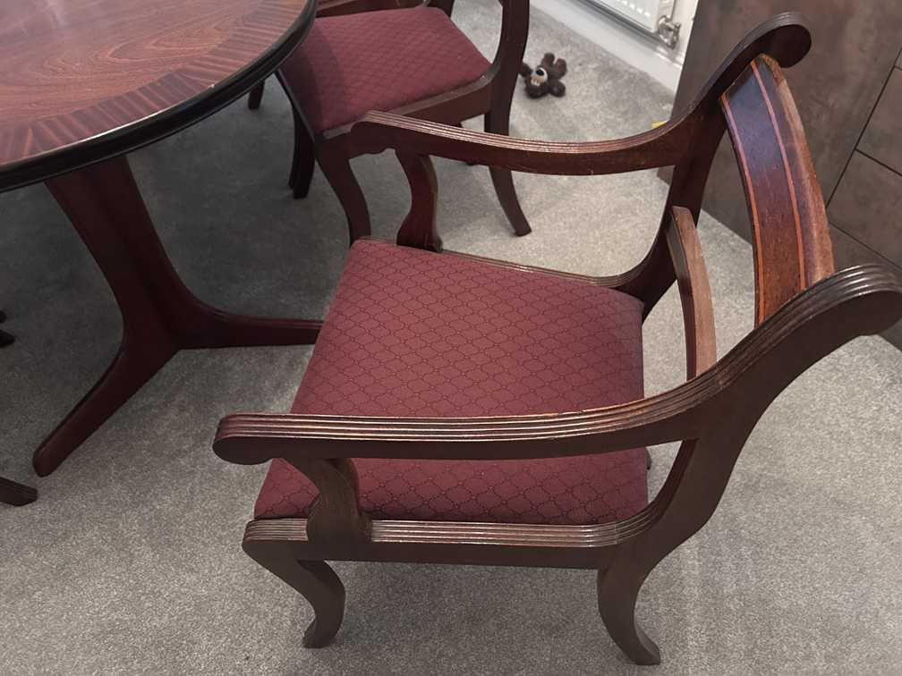 Dining table and 6 chairs