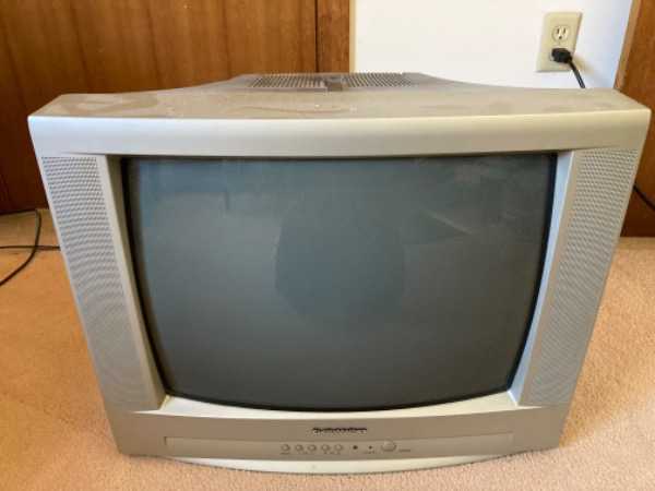 Free Curtis Mathes CRT/box TV with antenna, HDMI to RCA included